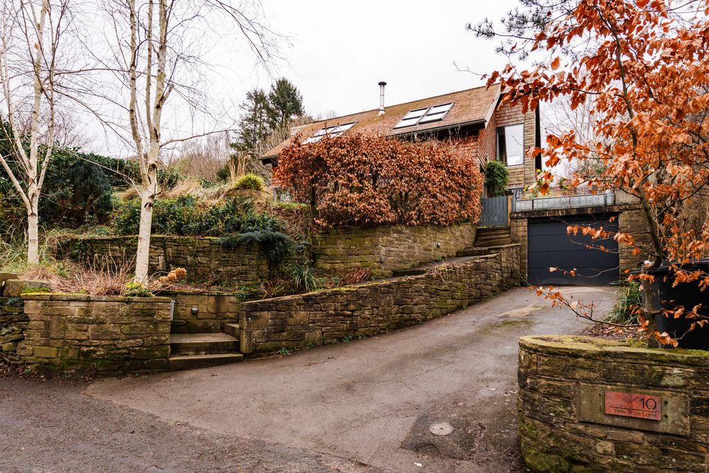 Additional image 6 of 3 bed detached house for saleYew Tree Lane, Holmfirth, West Yorkshire HD9