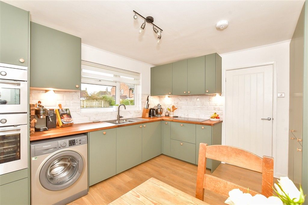 Property photo 1 of 15 Kitchen/Diner