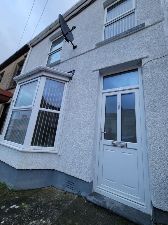 Property photo 1 of 12 Semi-Detached Bungalow For Sale Westbourne Street, Neath Sa1