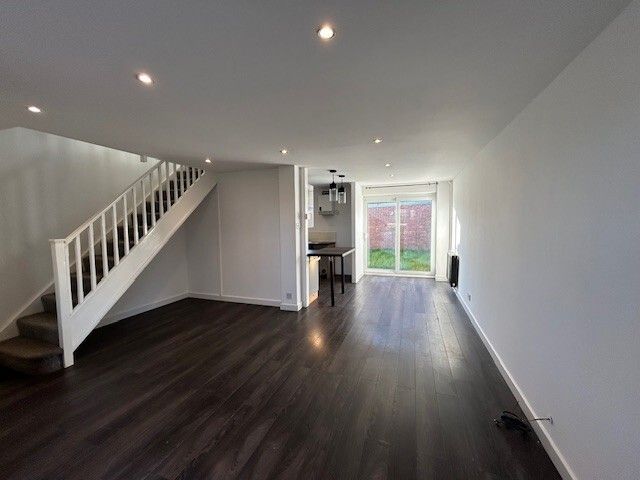 Property photo 2 of 10 Living Area