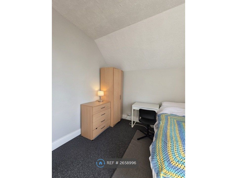 Additional image 19 of 8 bed detached house to rentPen-Y-Wain Road, Cardiff CF24