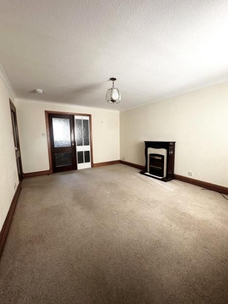 Property photo 2 of 18 Picture No. 01