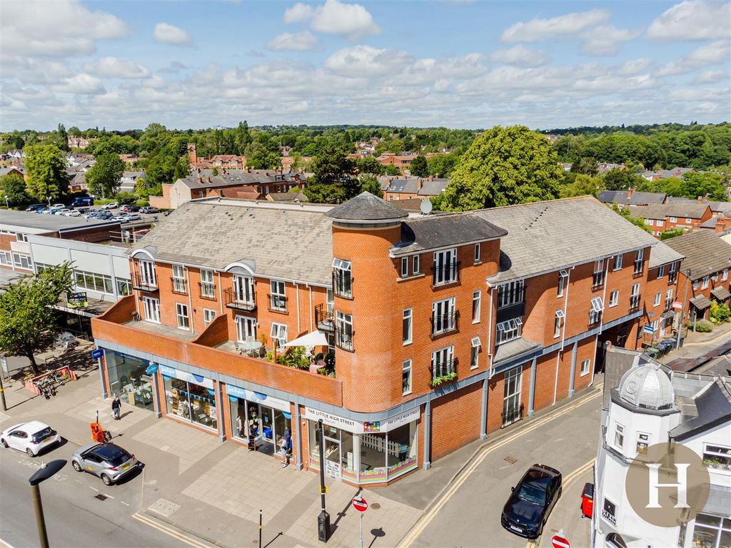 Property photo 1 of 29 Hadleigh Estate Agents-35.Jpg