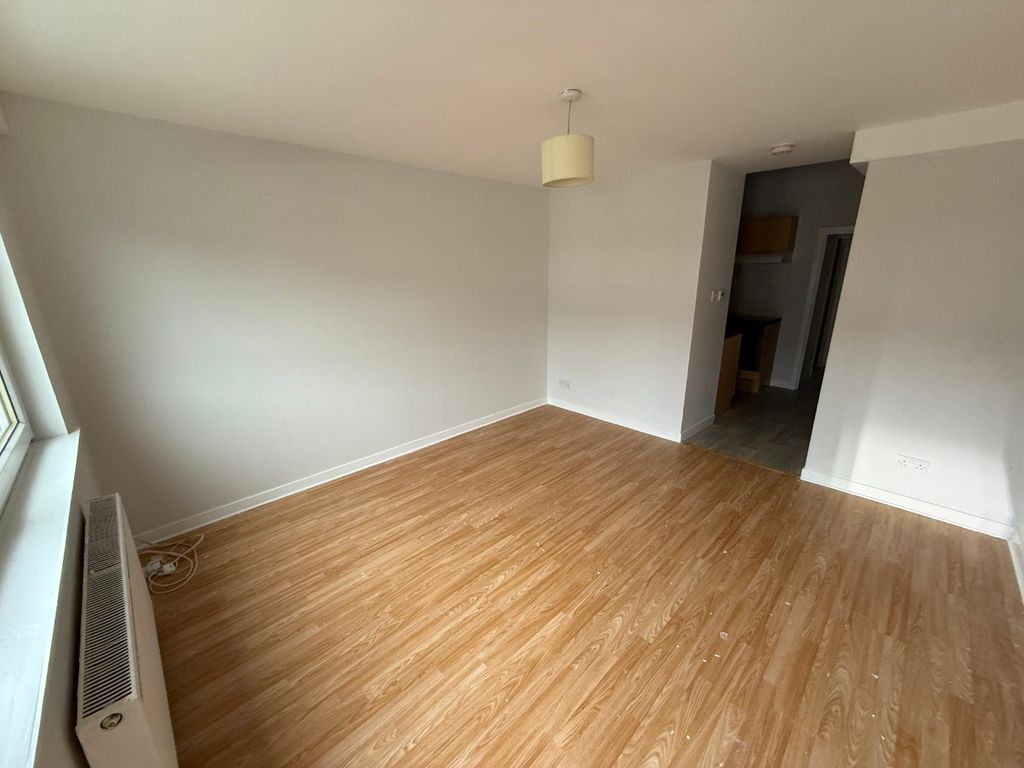 Property photo 3 of 6 Photo 3