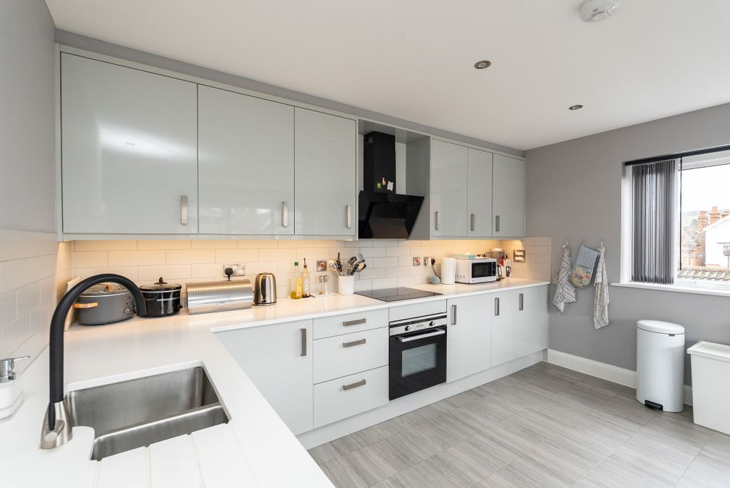 Property photo 3 of 14 Dsc03195