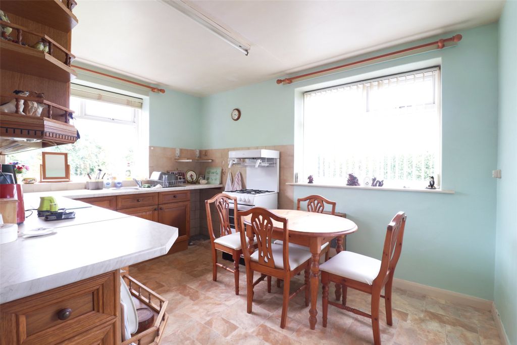 Property photo 3 of 13 3 - Picture No. 03