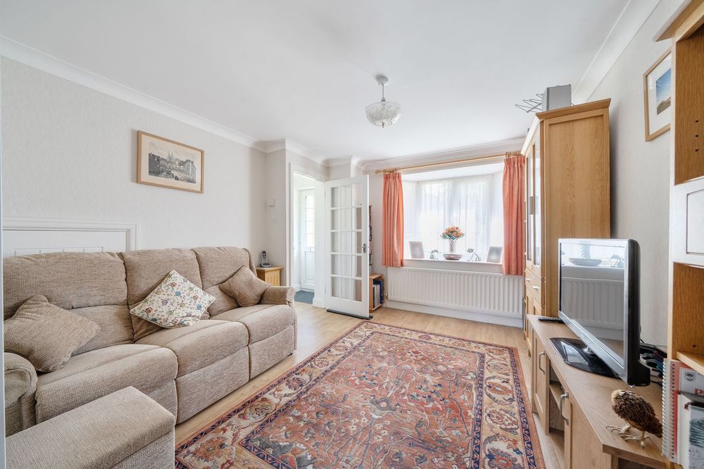 Property photo 3 of 14