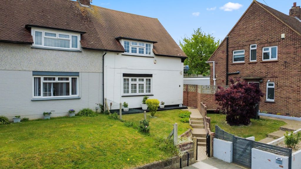Property photo 1 of 23 5138540