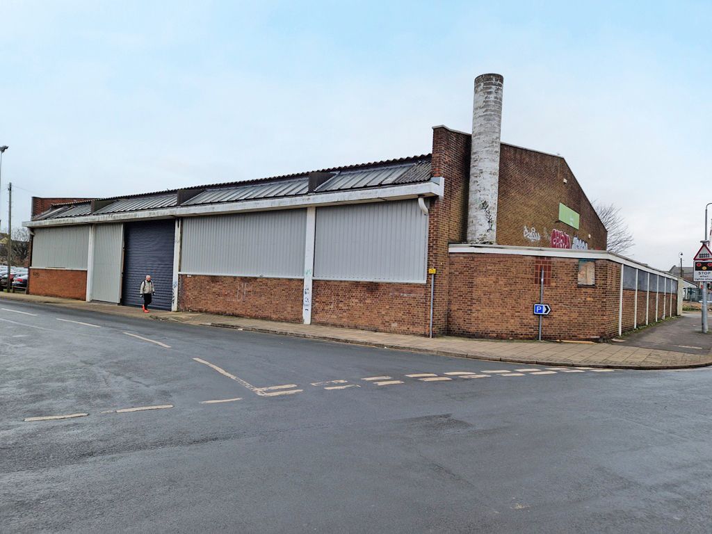 Property photo 3 of 4