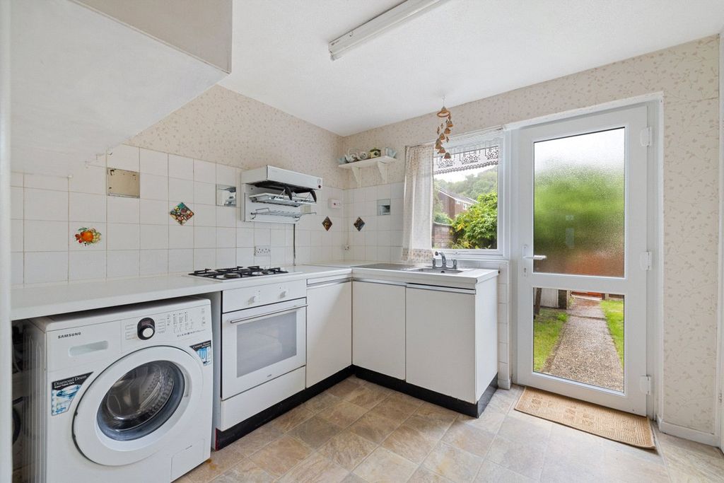 Property photo 2 of 12 Picture No. 22