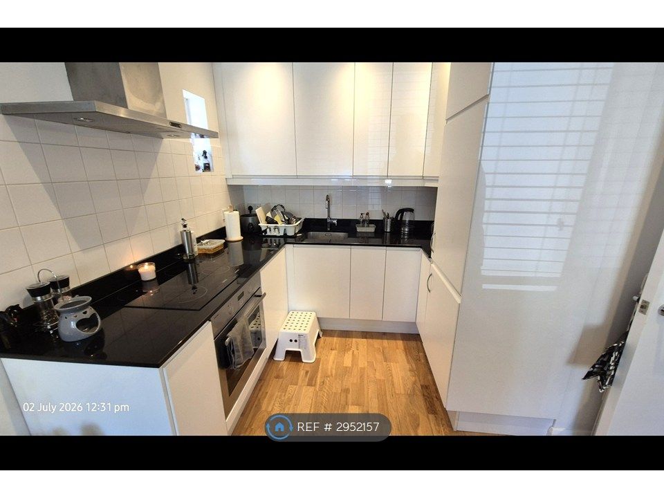 Property photo 3 of 13 Kitchen - View 1