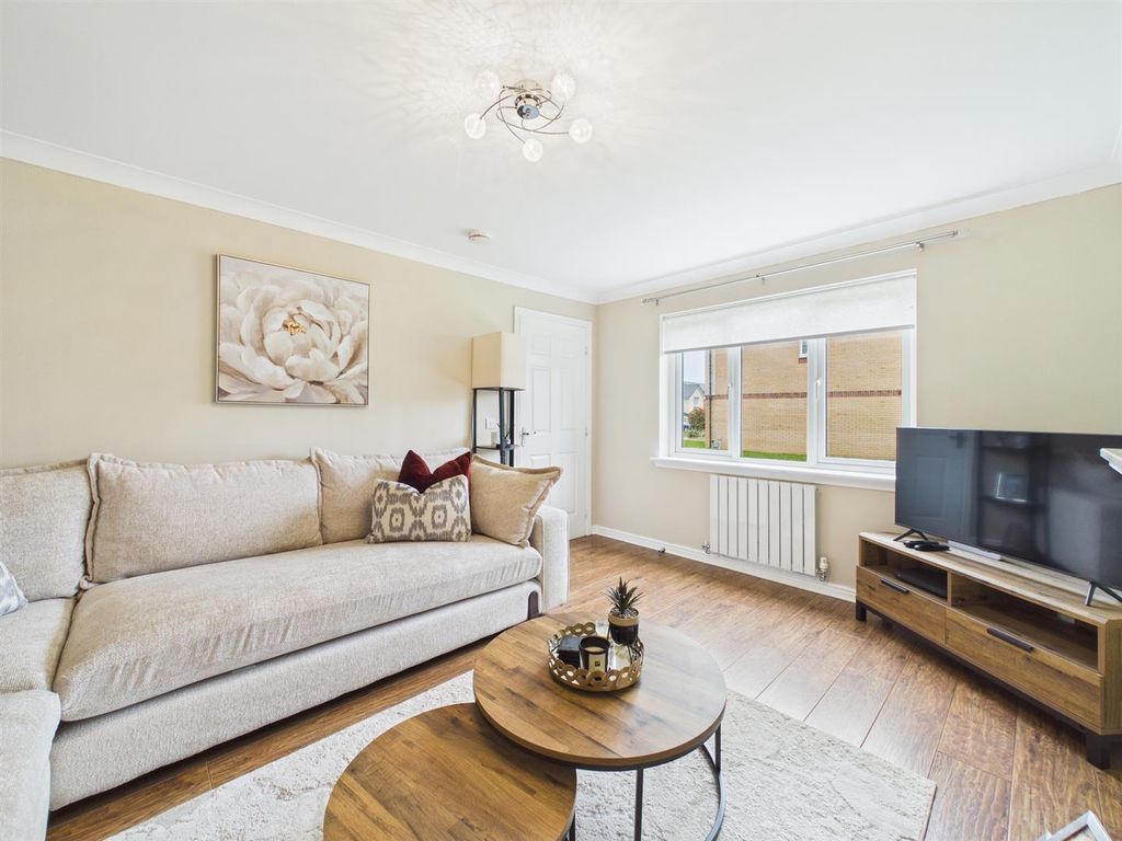 Property photo 3 of 20 Cam03782G0-Pr0297-Still006_Alt.Jpg