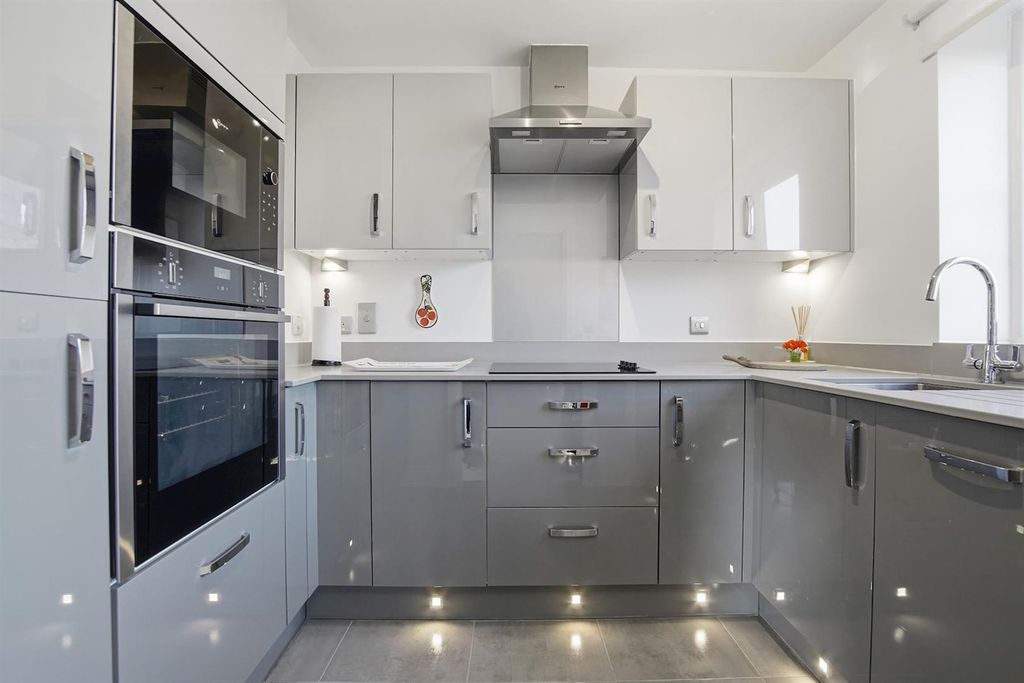 Property photo 2 of 14 13-c29Ddsc09949-Medium.Jpg