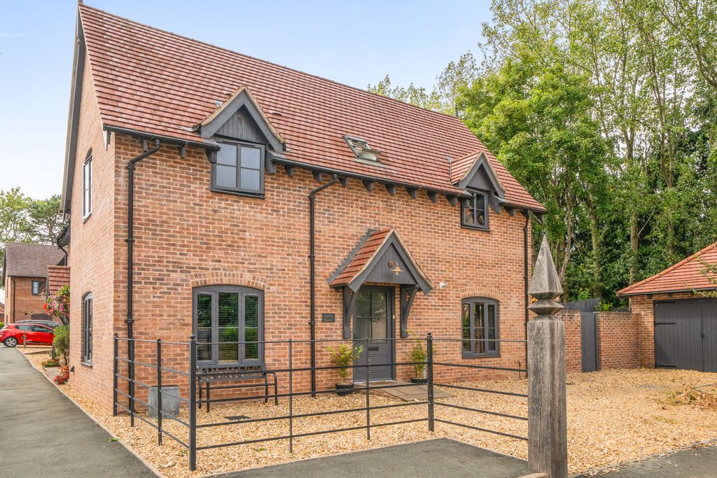 Property photo 1 of 20 1499982 (18)