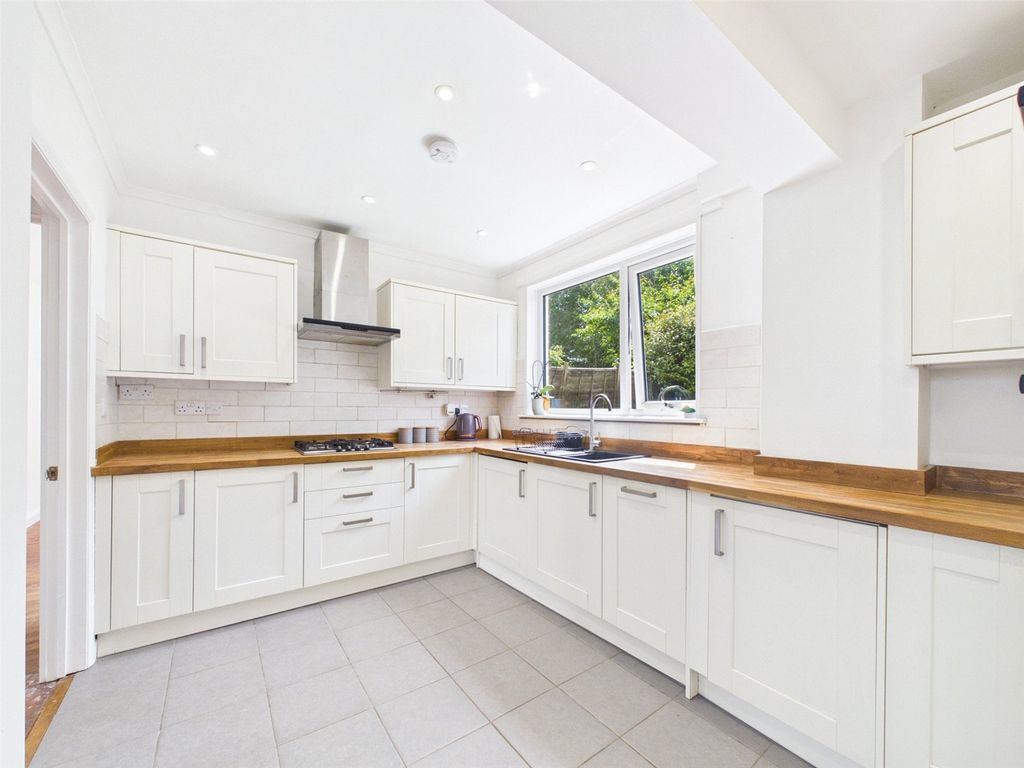 Property photo 3 of 12 Picture No. 17