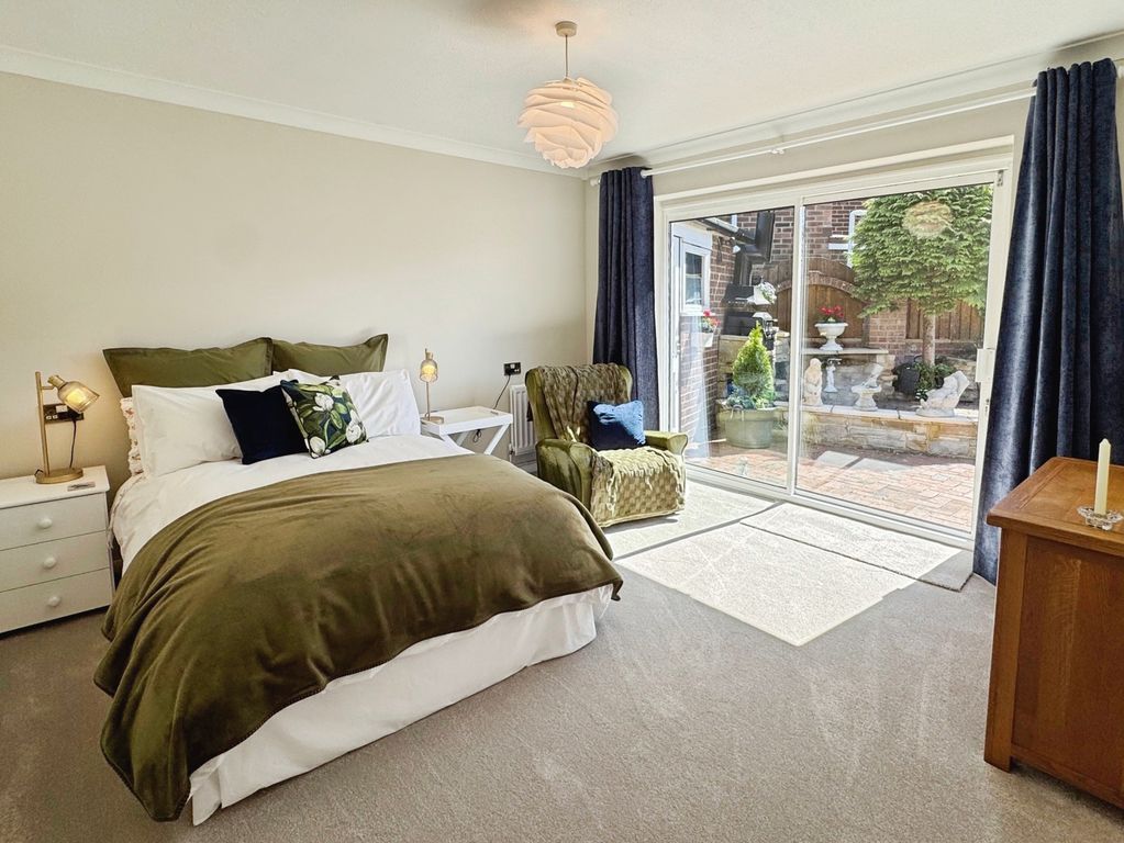 Property photo 3 of 17 Pbox-Img.Jpg