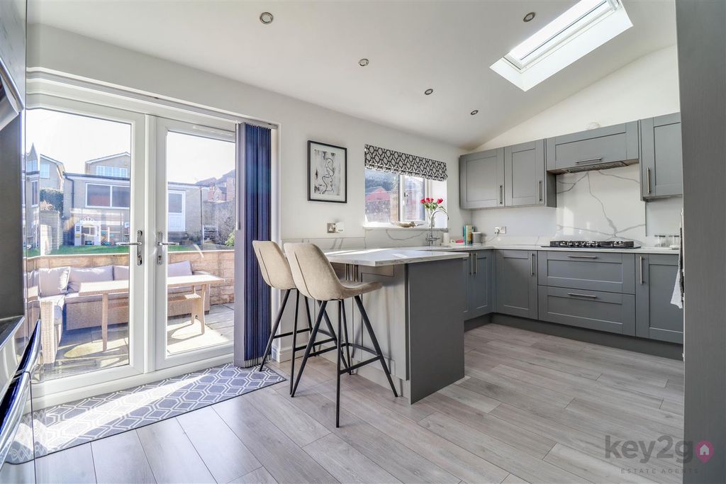 Property photo 2 of 23 Img_2206-Img_2208.Jpg