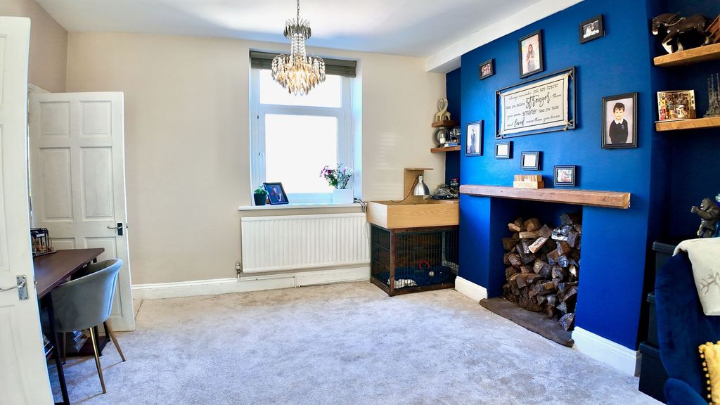 Additional image 10 of 4 bed semi-detached house for saleHillside Road, Crumlin NP11