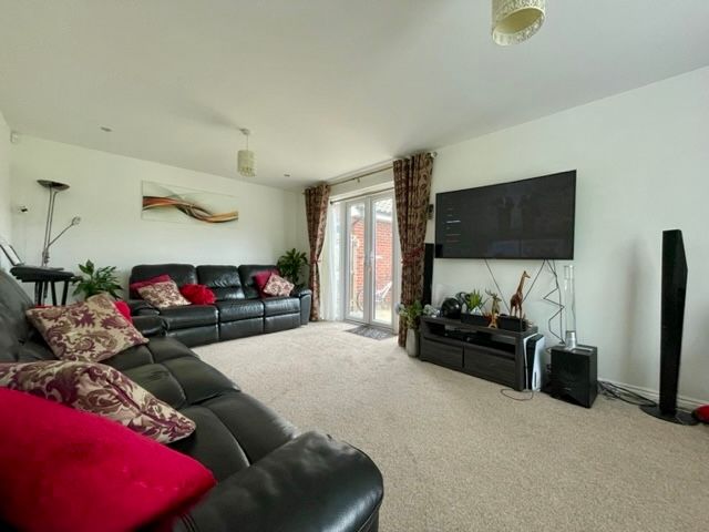 Property photo 3 of 16 Image