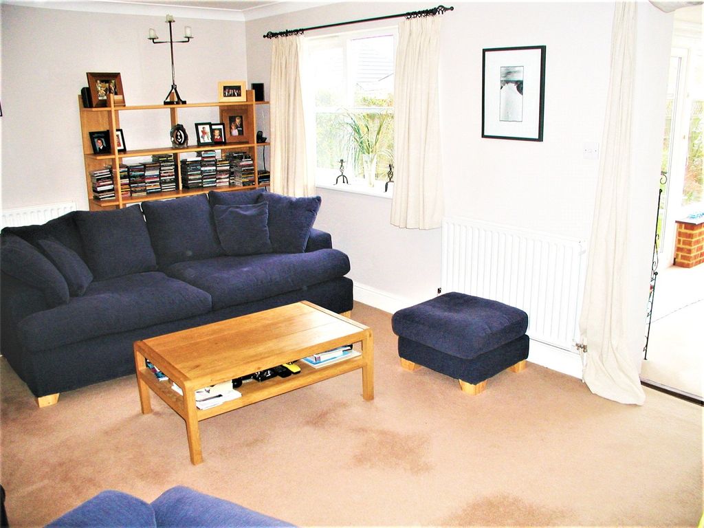 Property photo 3 of 5 Picture No. 18