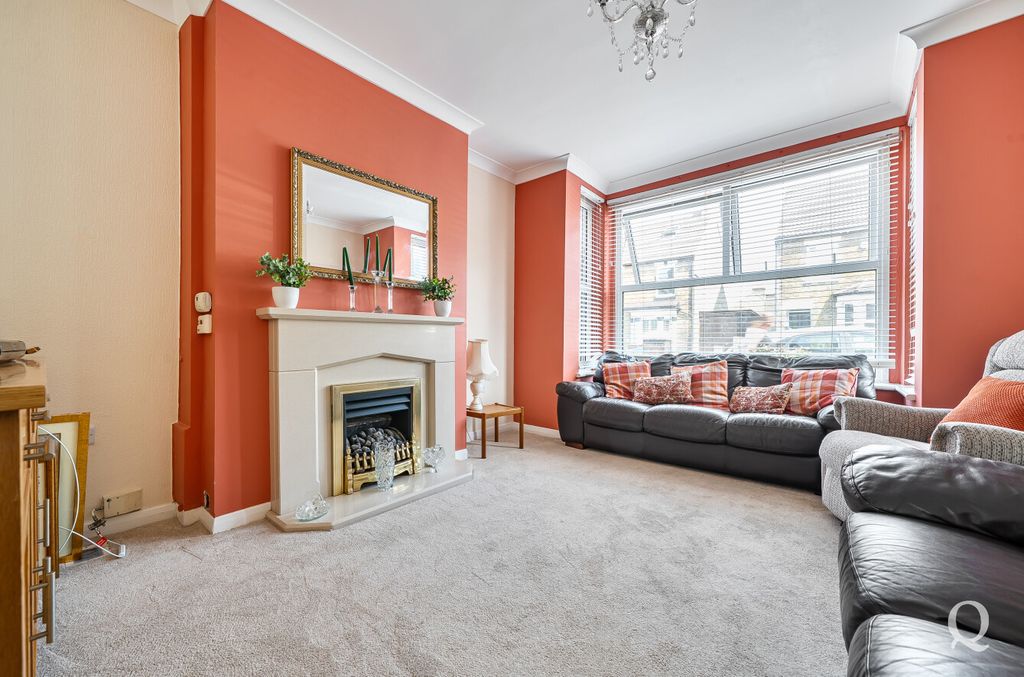 Property photo 3 of 24 92919c57-c833-4c3...