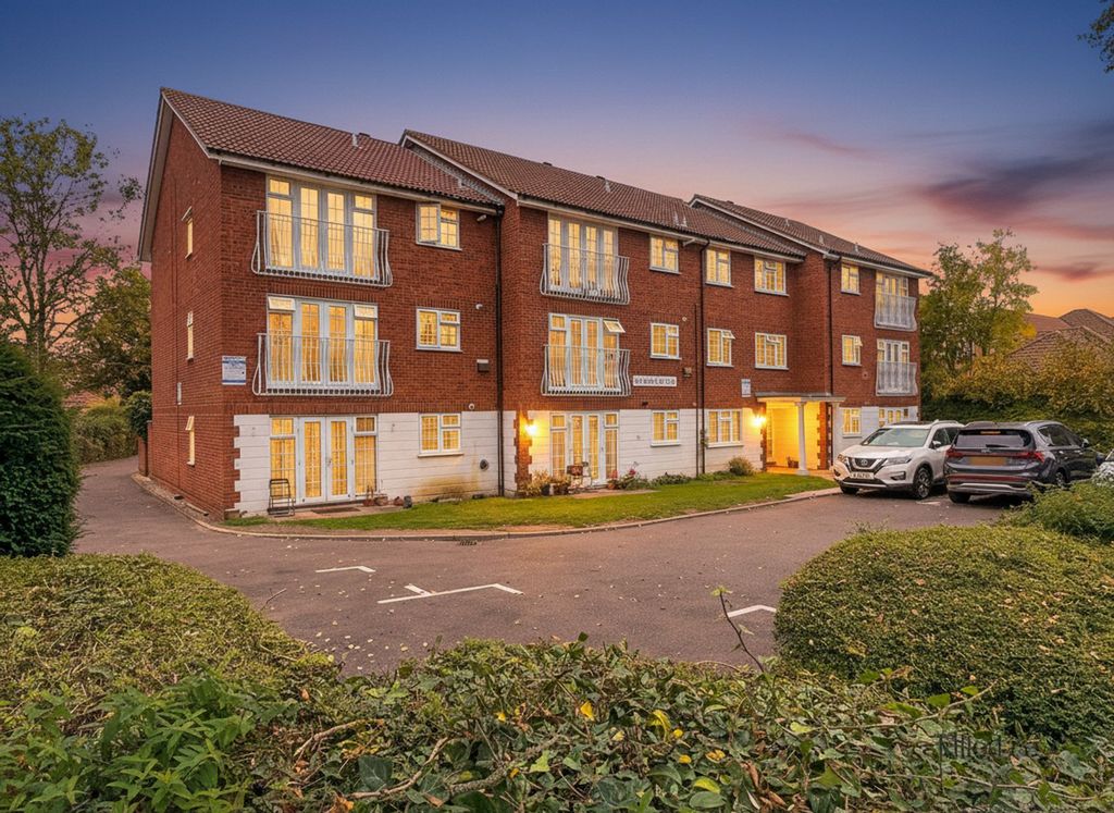 Property photo 1 of 14