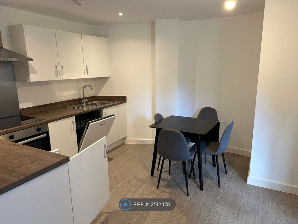 Property photo 3 of 5