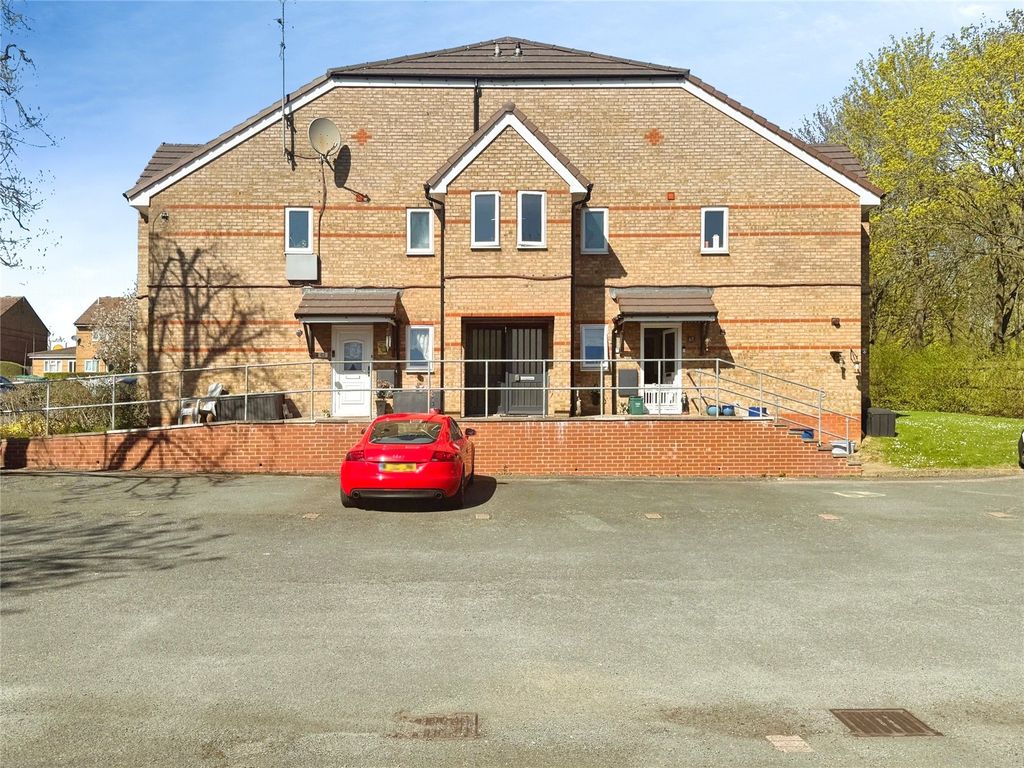 Property photo 1 of 19 Picture No. 32