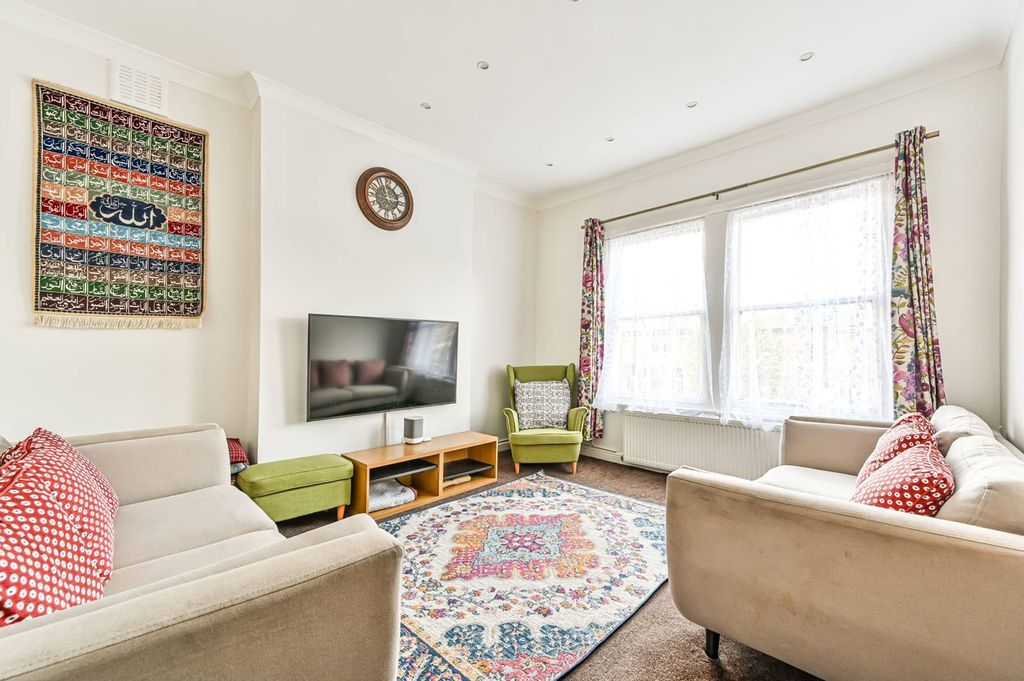 Property photo 1 of 10
