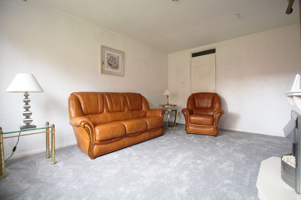 Property photo 3 of 11 Photo 3