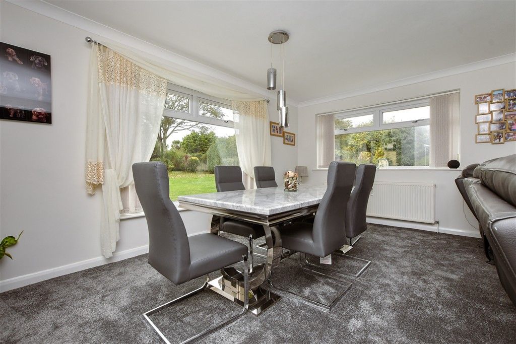 Property photo 1 of 18 Lounge/Diner