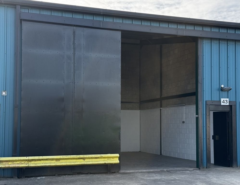 Property photo 2 of 7 Photo 1