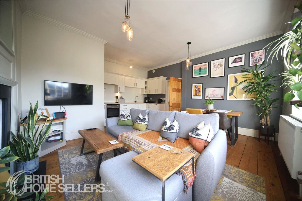 Property photo 3 of 7 Picture No. 02