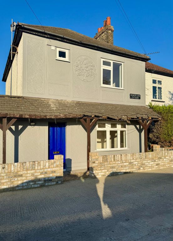 Property photo 1 of 18