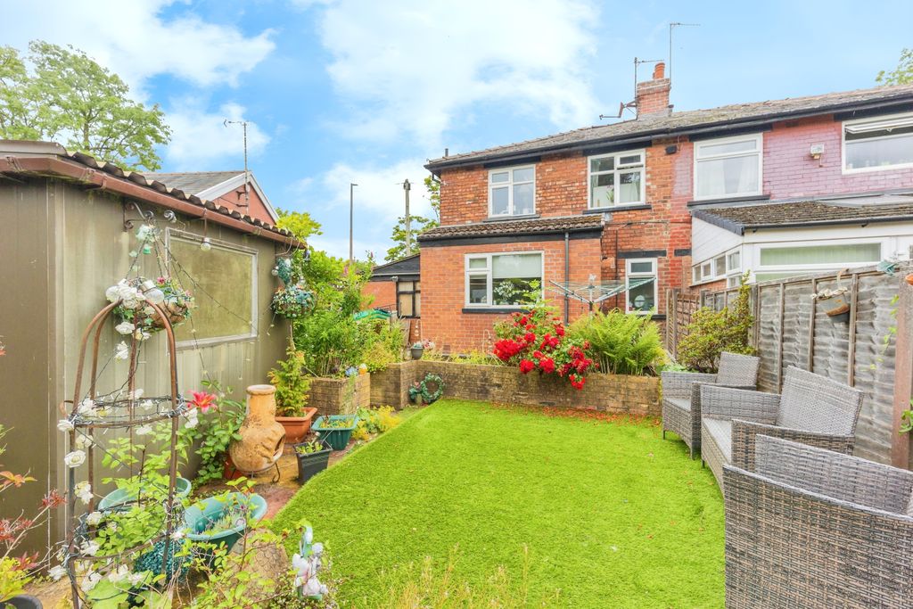 Property photo 2 of 15