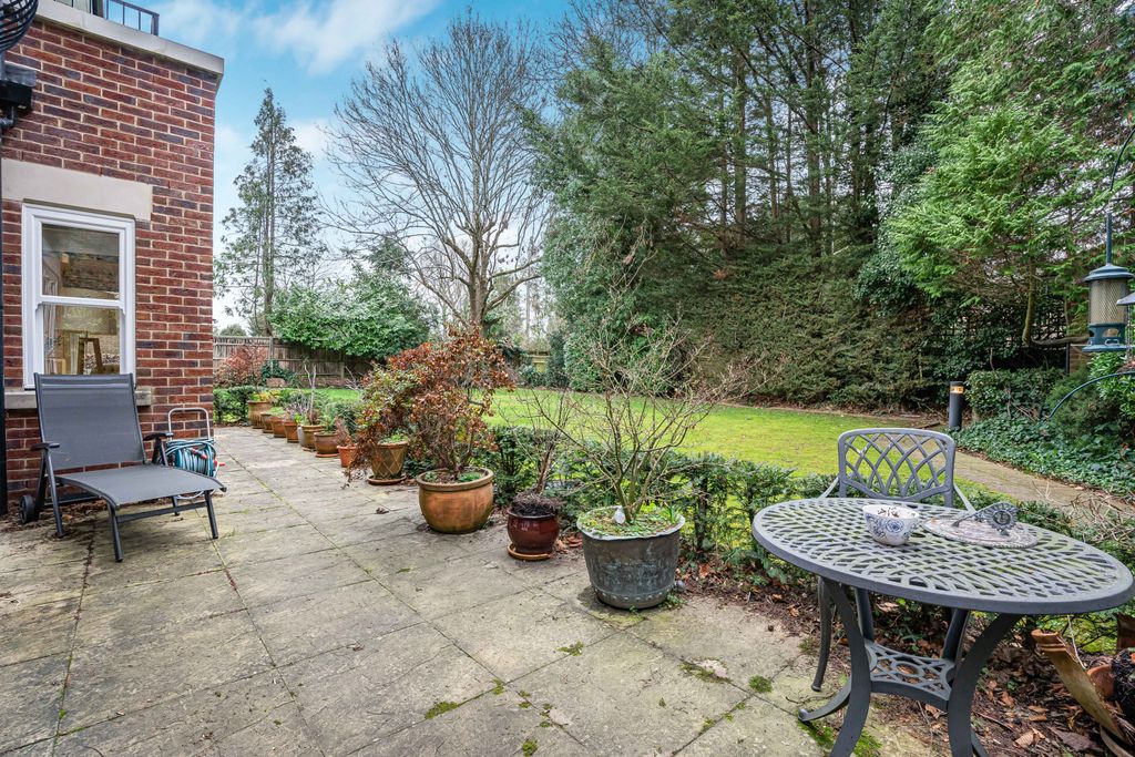 Additional image 21 of 3 bed flat for sale50 Village Road, Bush Hill Park, Enfield EN1