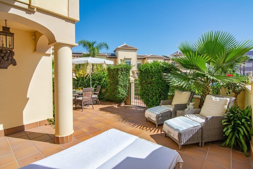 Property photo 1 of 10 Front Patio