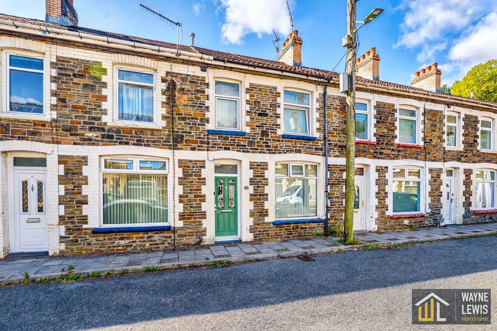 Property photo 1 of 26