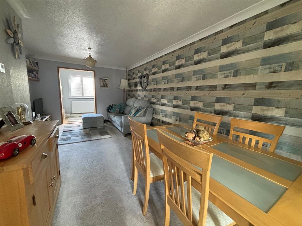 Property photo 2 of 10 3.Jpg