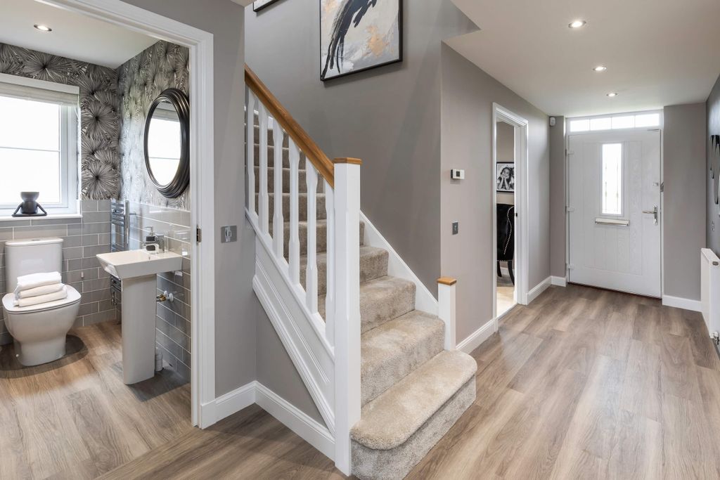 Property photo 2 of 10 Ballater Hallway And WC