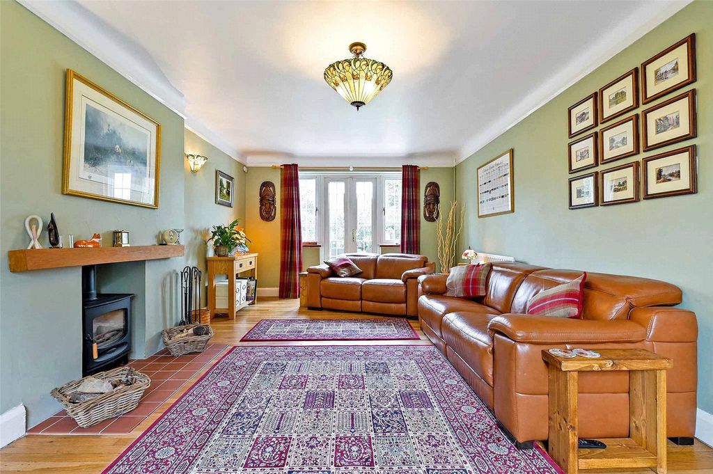 Property photo 3 of 20 Drawing Room