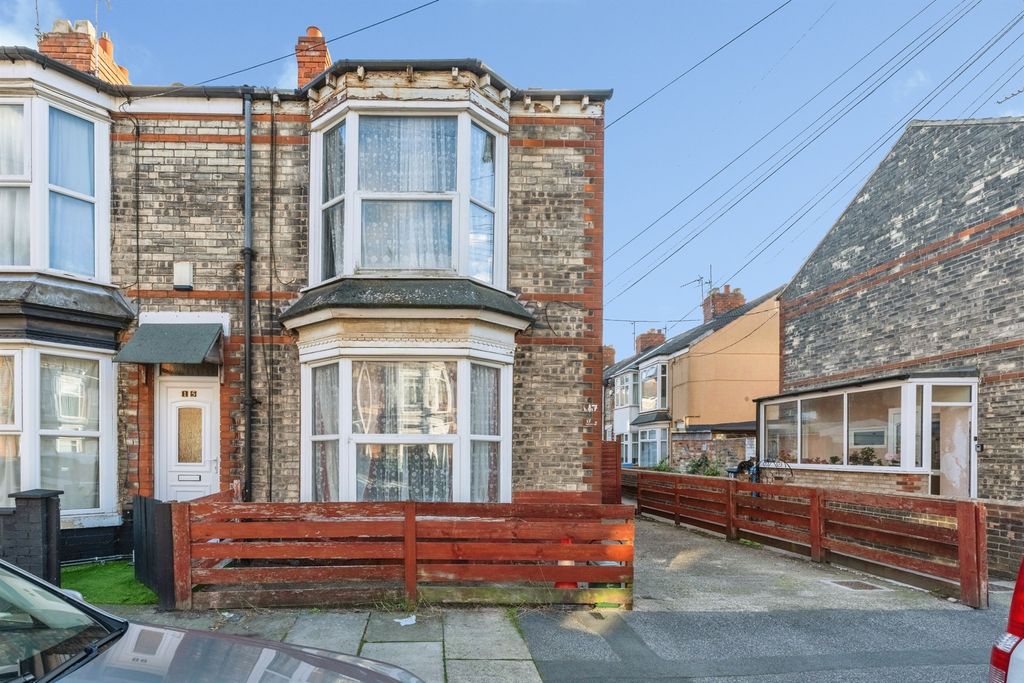 Property photo 1 of 15