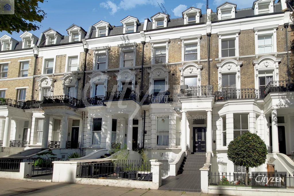 Property photo 2 of 9 Period Building