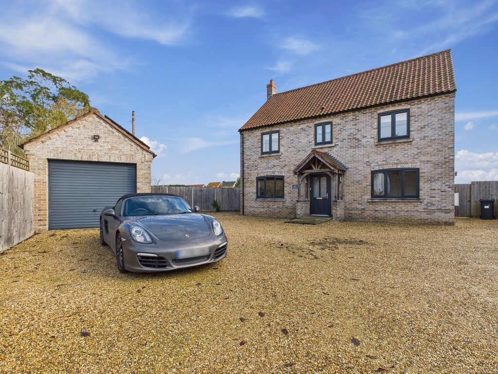 Property photo 1 of 31
