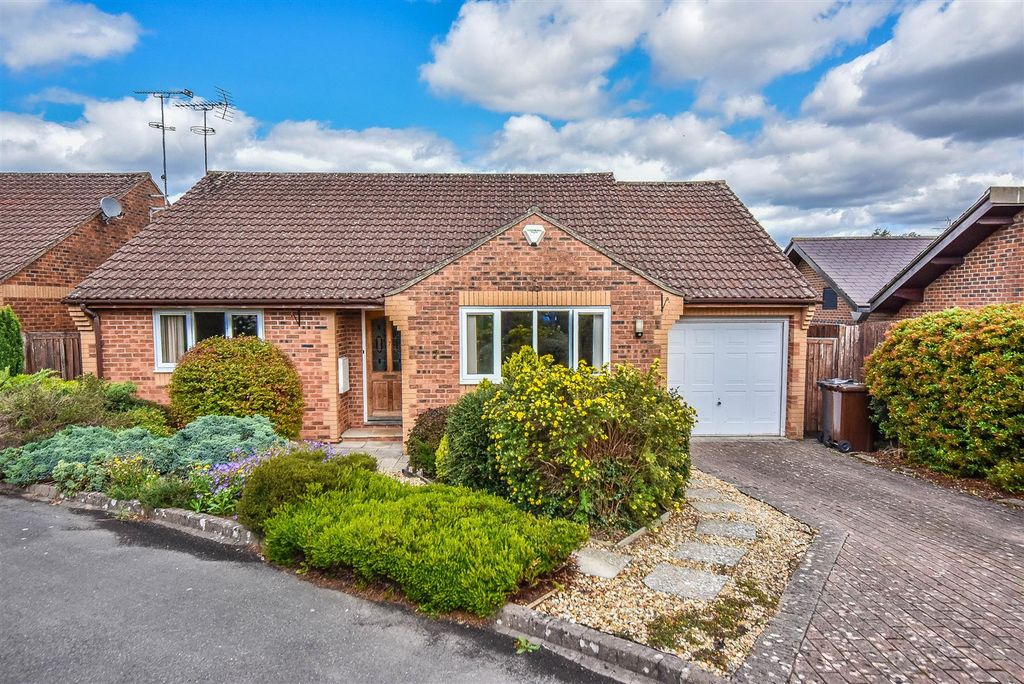 Property photo 1 of 19 Cp4_0230-2.Jpg