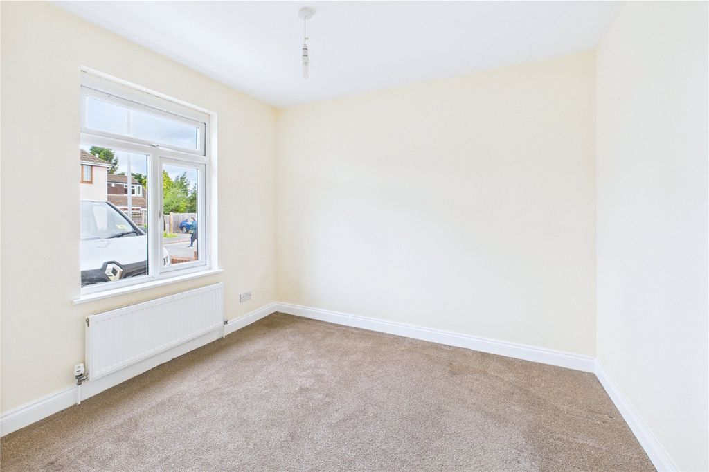 Property photo 3 of 19 Picture No. 03