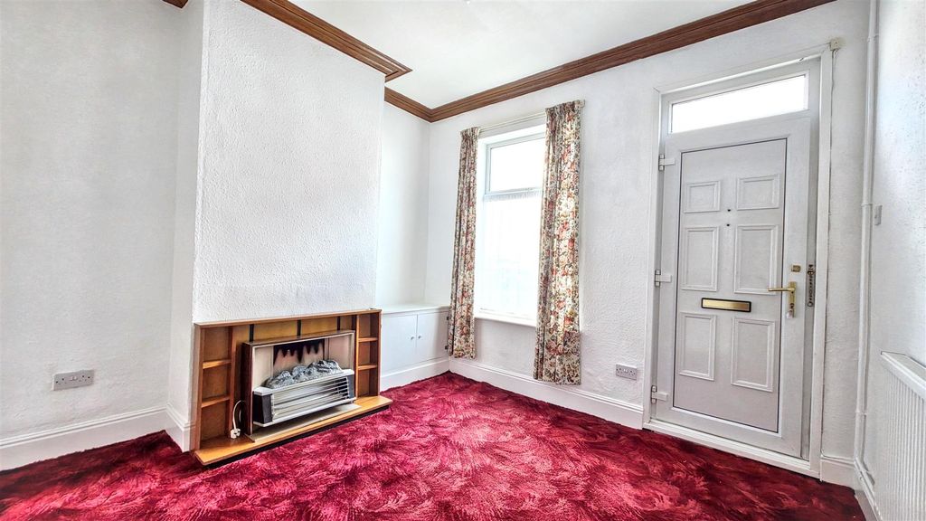 Property photo 2 of 10 10891.Jpg