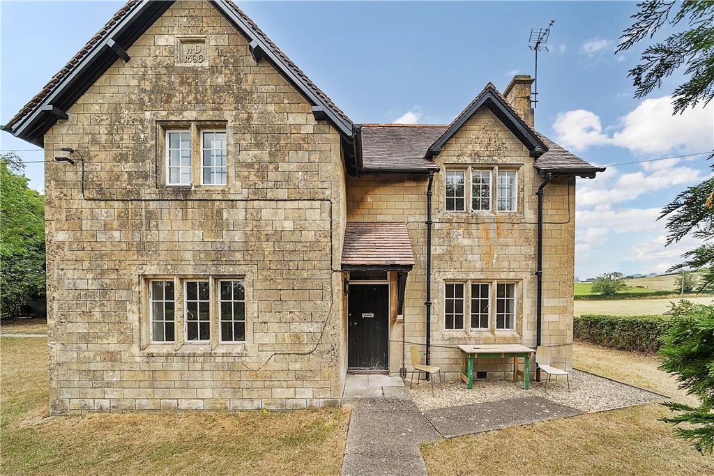 Property photo 1 of 15 Picture No. 01