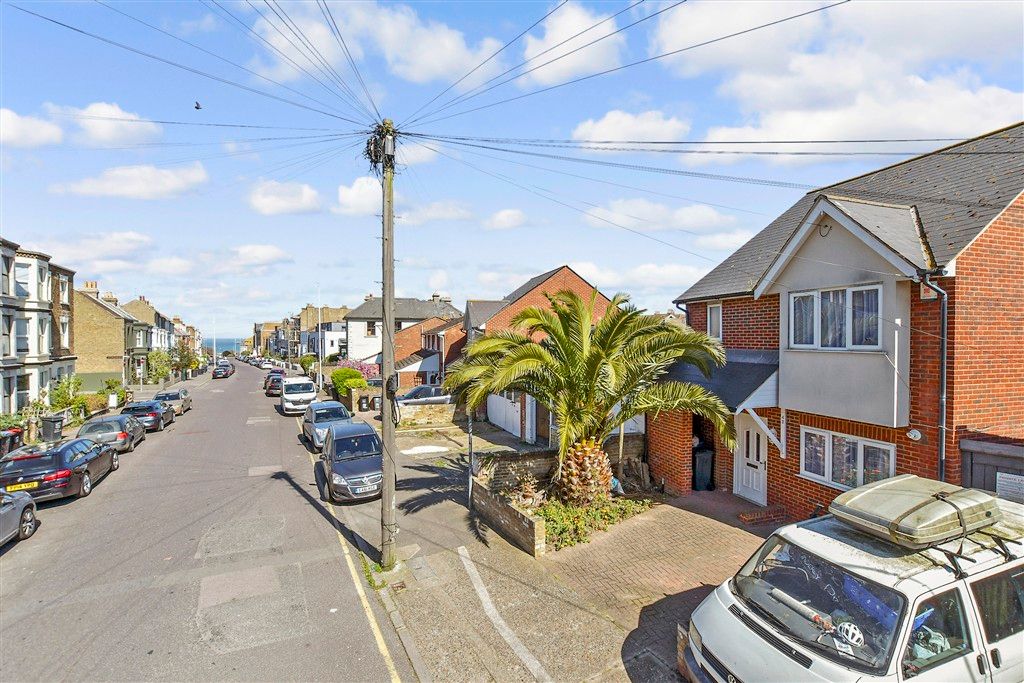 Property photo 3 of 18 Street View