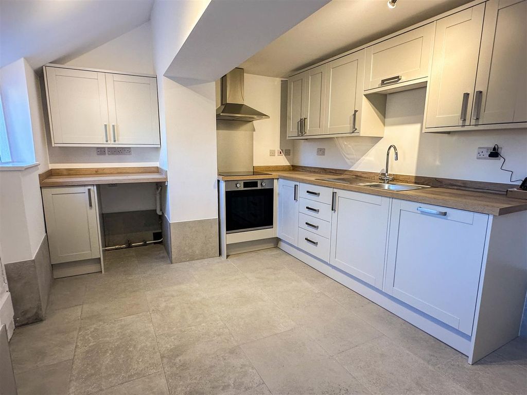 Property photo 3 of 10 Img_6440.Jpg